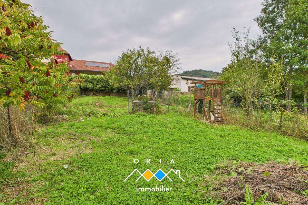 Maison de village à rénover à Vandelainville - photo 18