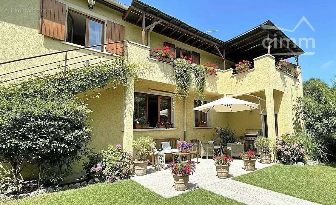 Maison à SAINT-FONS