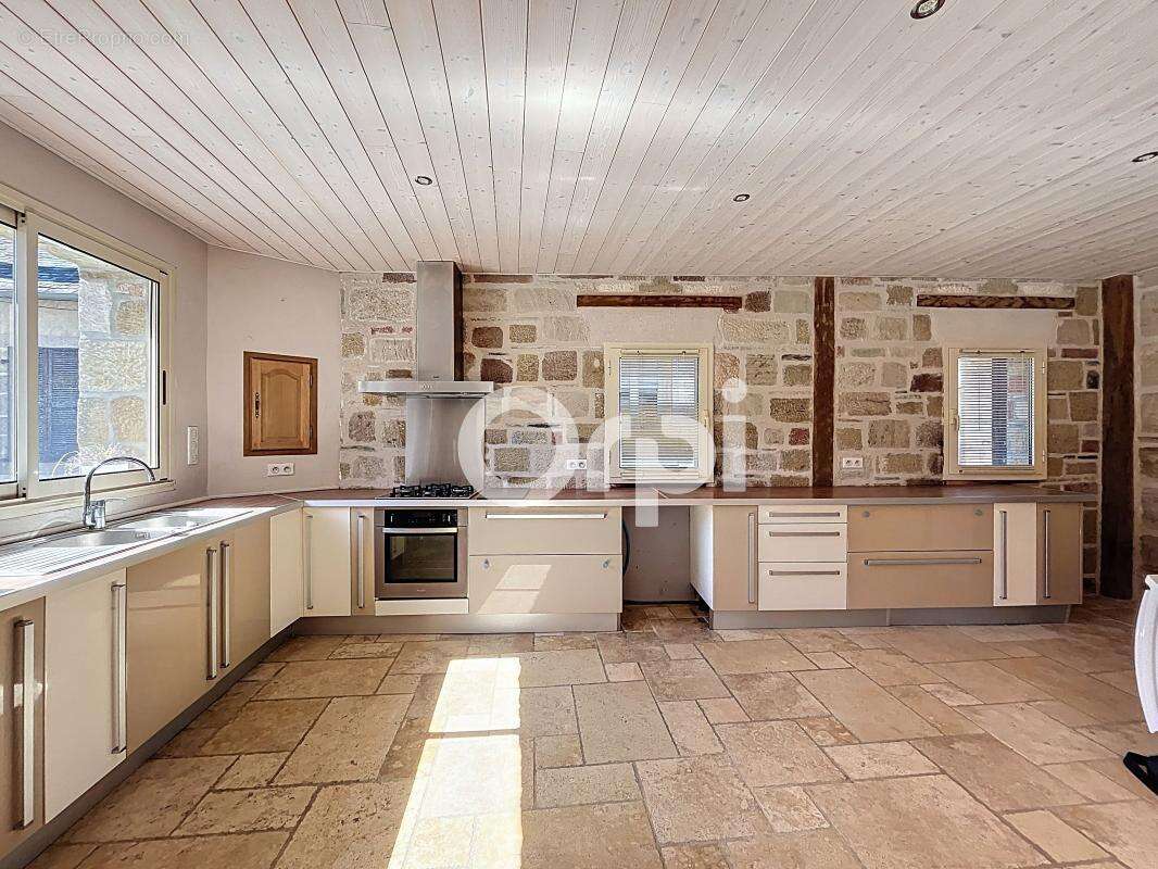 Maison à SAINTE-FEREOLE