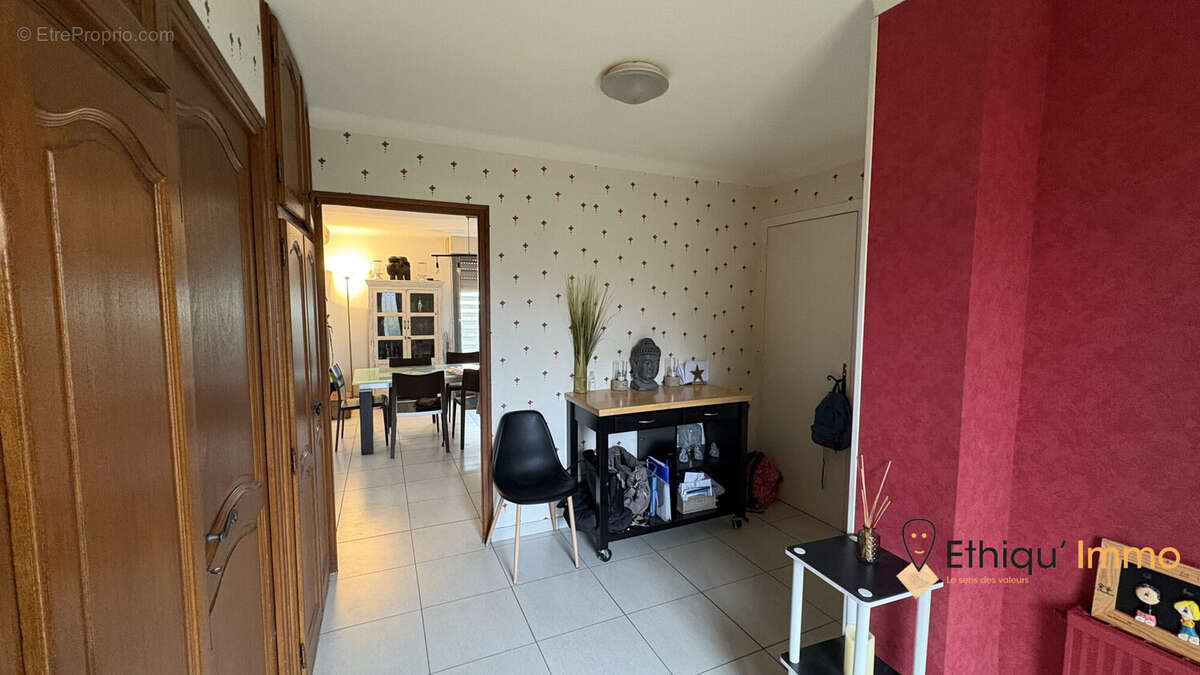 Maison à LONGCHAMP-SUR-AUJON