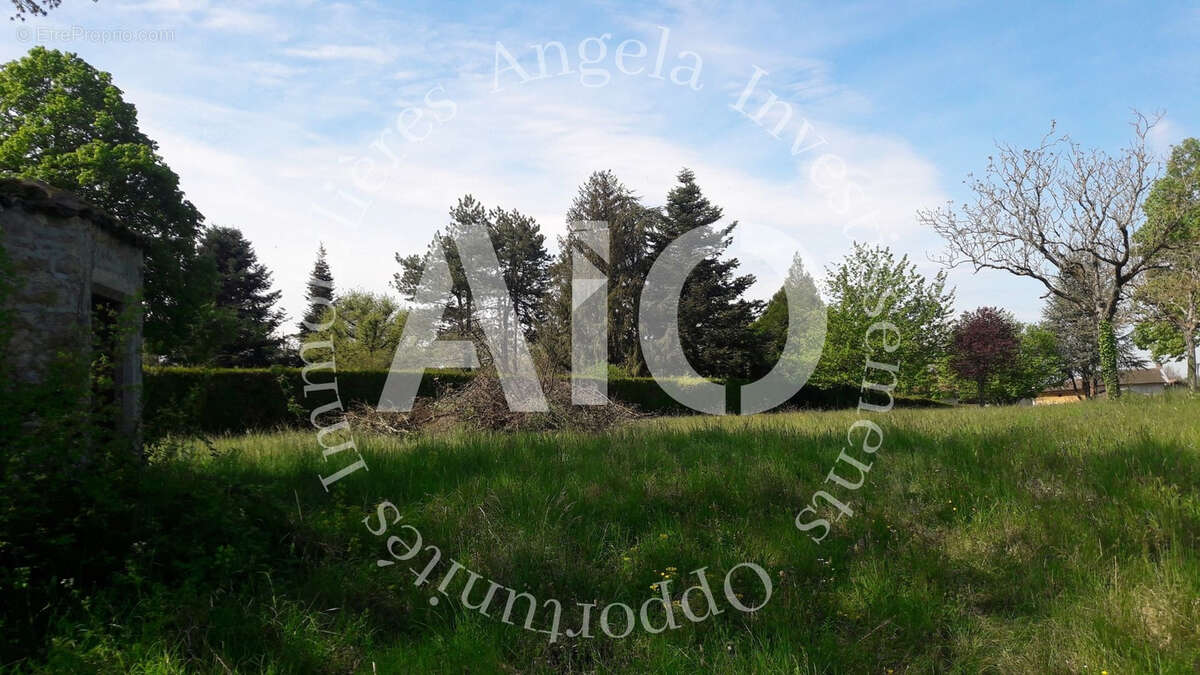 Maison à VILLETTE-D&#039;ANTHON