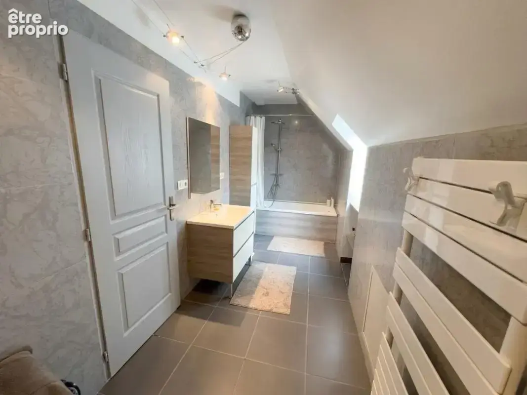 Coup de cœur à Quincampoix : propriété contemporaine d'exception, espaces de vie généreux et cadre de vie idyllique - photo 13