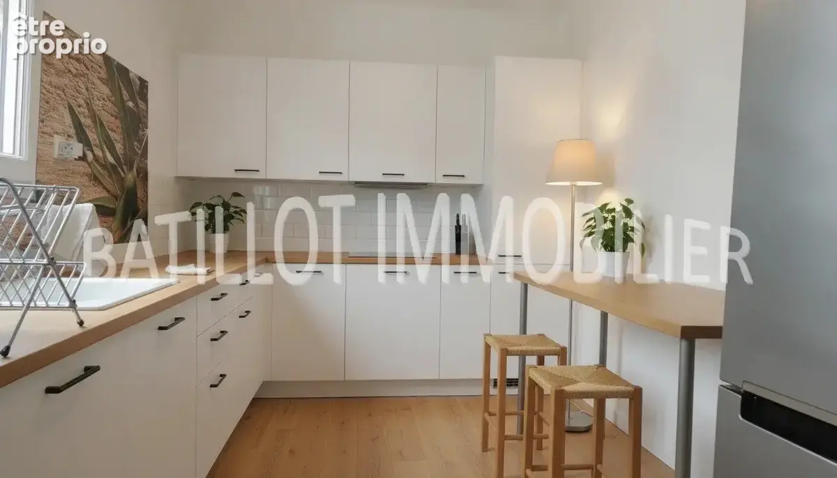 À Reims à 10mn à pied de la gare centre et du centre ville , maison familiale avec extérieur - photo 5