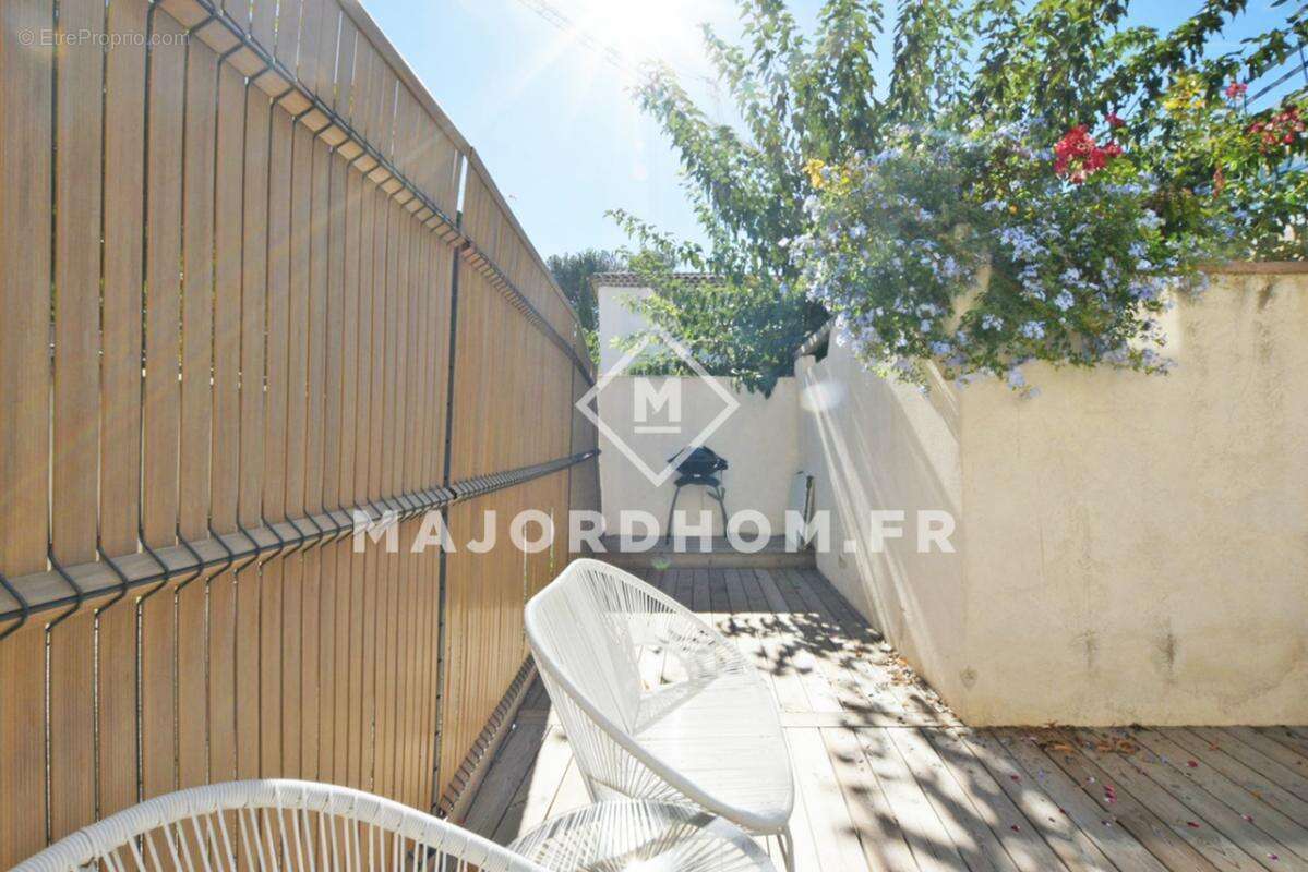 Appartement à MARSEILLE-9E