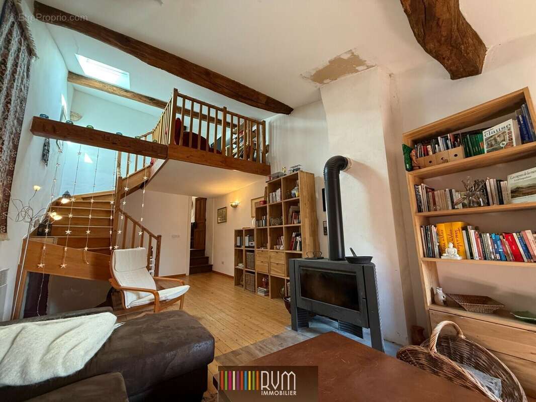 Maison à PRESSIAT