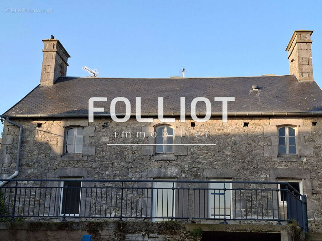 Appartement à MONTMARTIN-SUR-MER