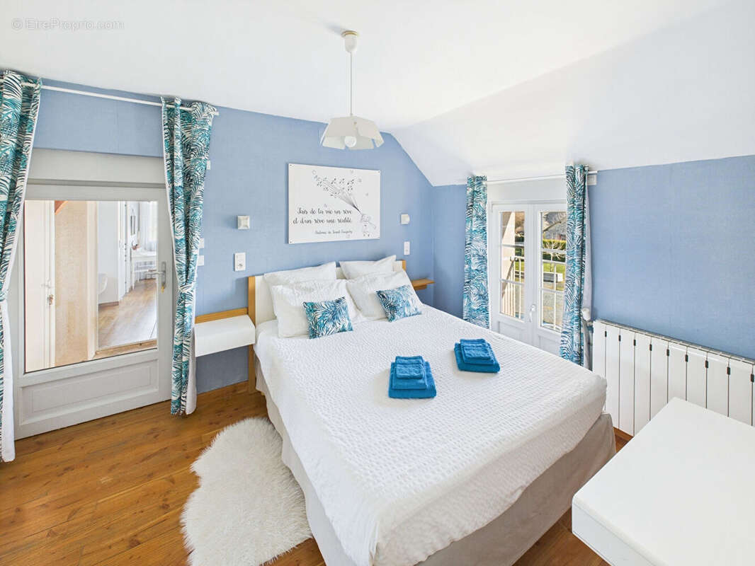 Maison à BOUSSAC-BOURG