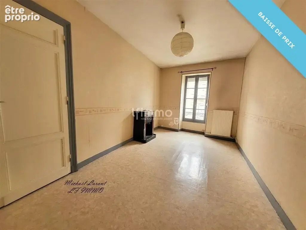 Local commercial loué + appartement + terrain - photo 5