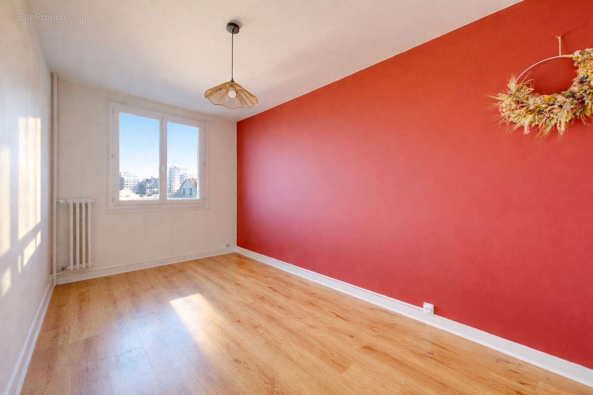 Appartement T3 - Bourg L'Evêque - photo 7