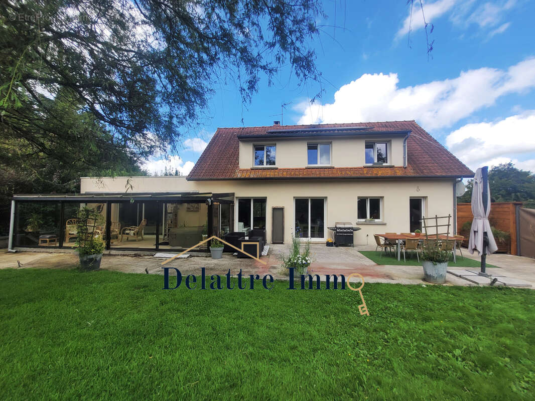 Maison à COURSET