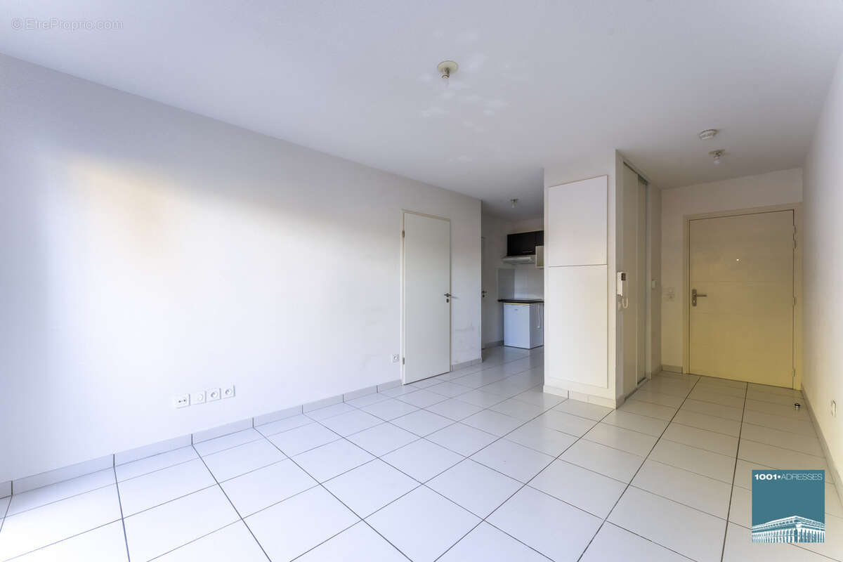 Appartement à VILLENAVE-D&#039;ORNON