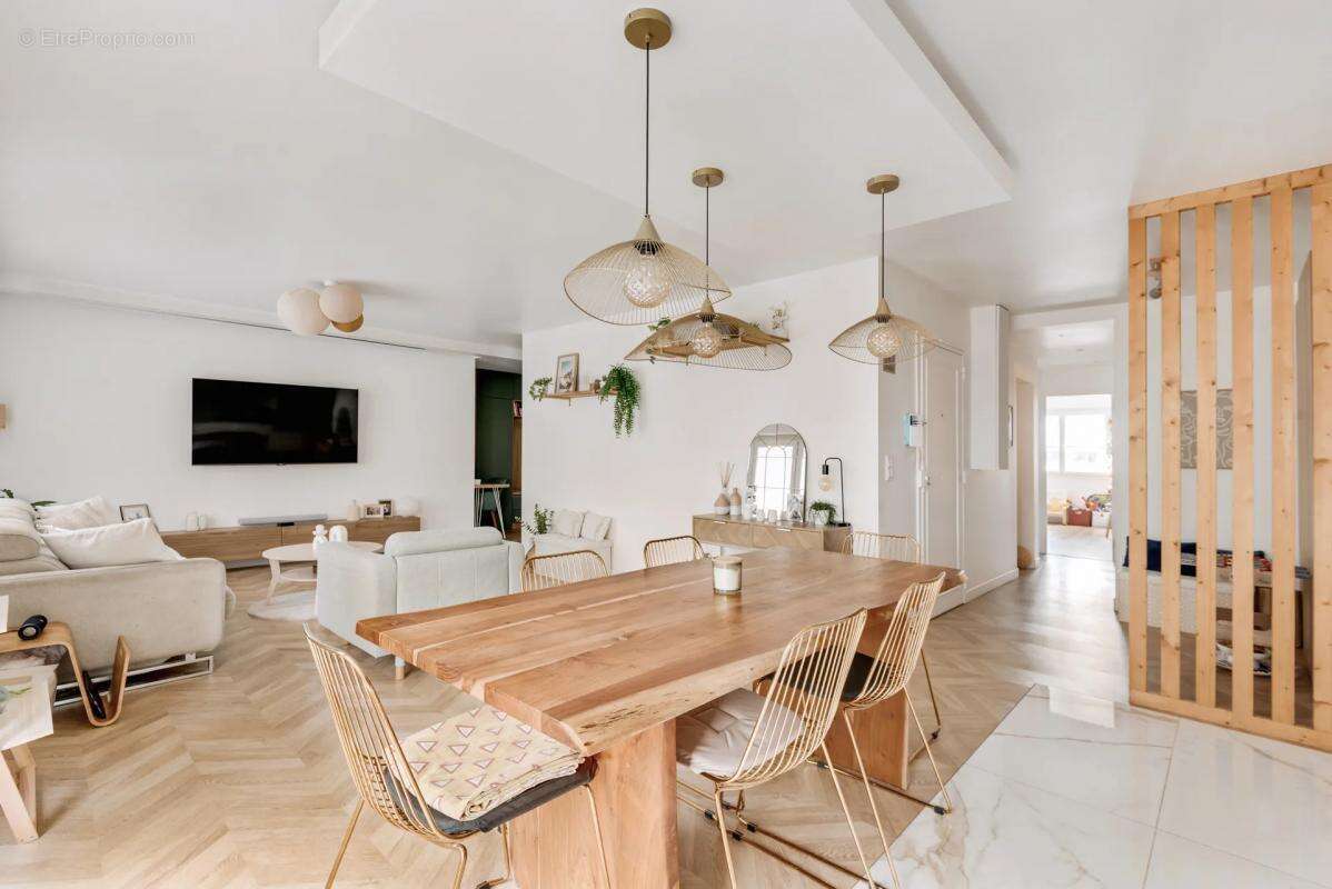 Appartement à FONTENAY-SOUS-BOIS