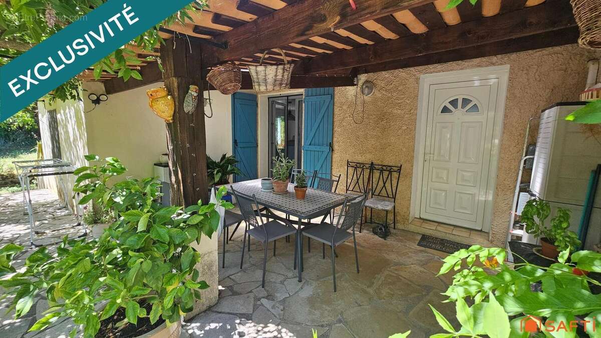 Photo 2 - Maison à ENTRECASTEAUX
