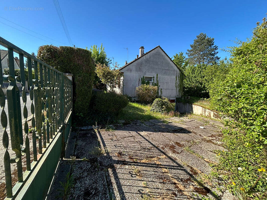 Maison à BOURRON-MARLOTTE