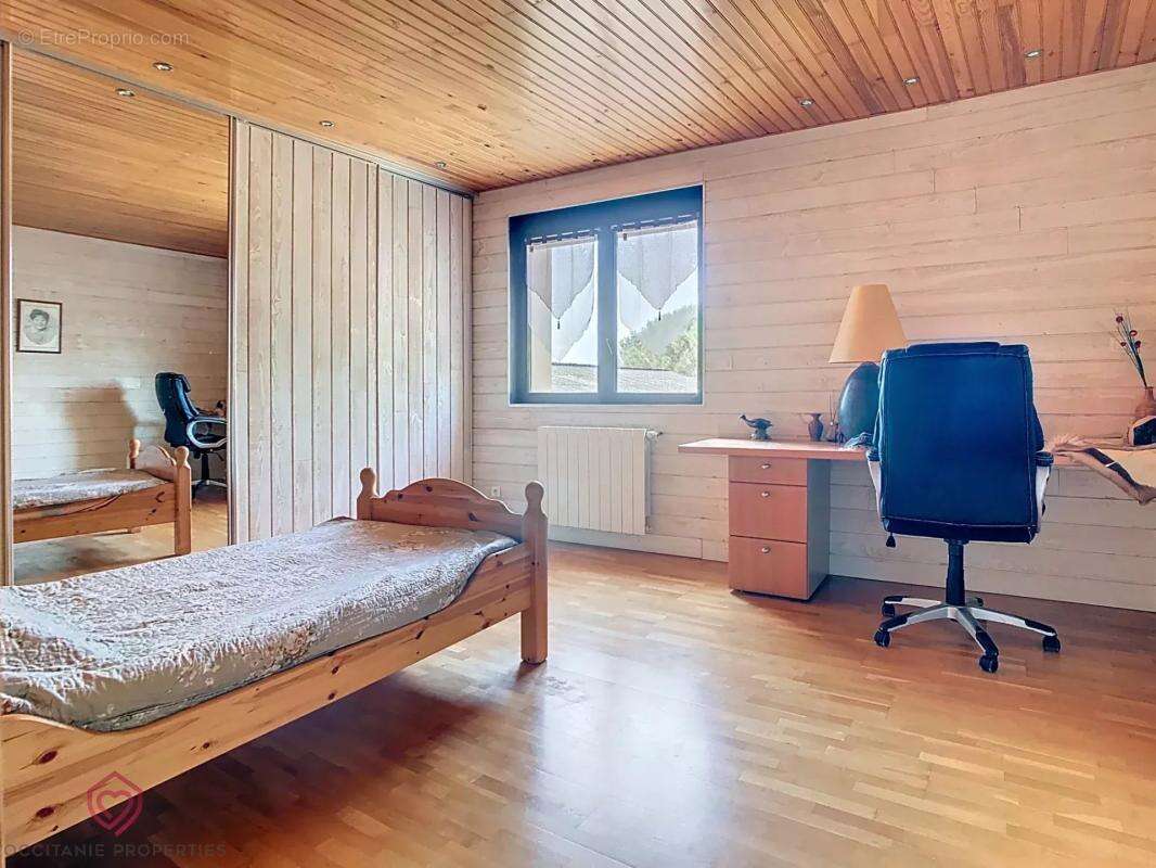 Maison à BELVEZE-DU-RAZES