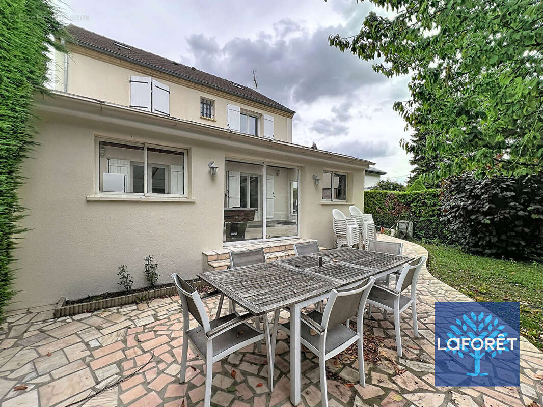 Maison Baulne 7 pièce(s) 135 m2 , 720m² de Terrain avec piscine - photo 3