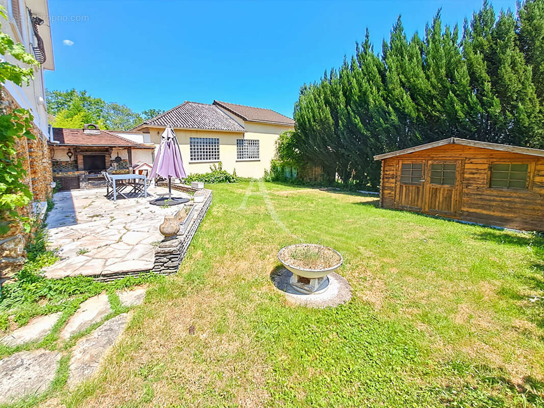 Maison à Saint Germain Lès Arpajon 5 pièces de 112 m2 - photo 10