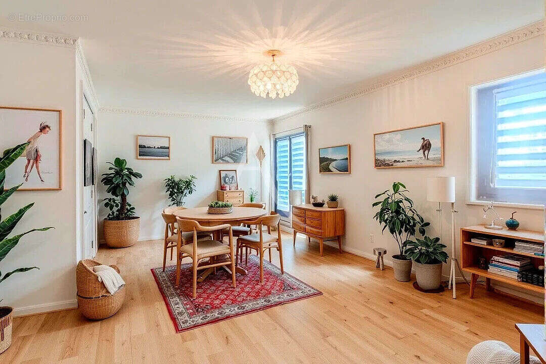 Appartement à SURESNES