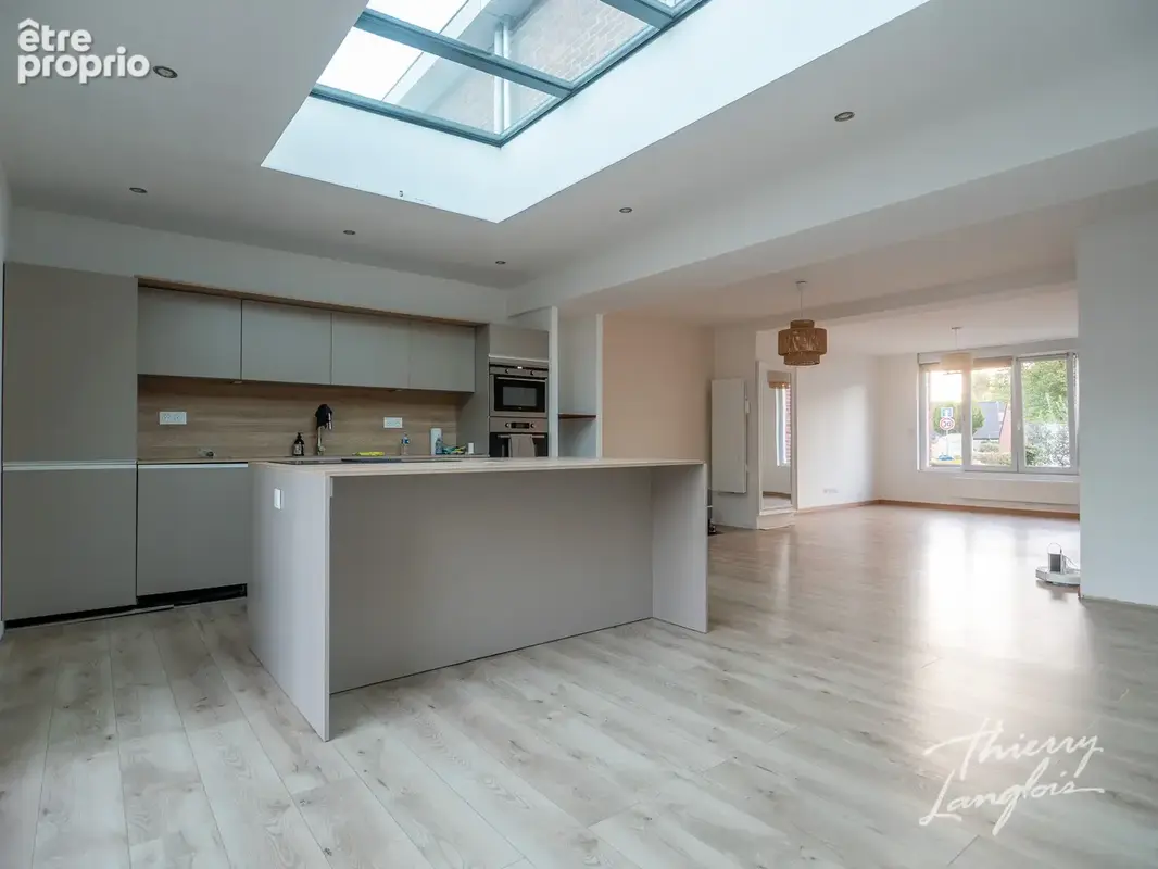 Photo Maison à Willems au prix de 323 000€