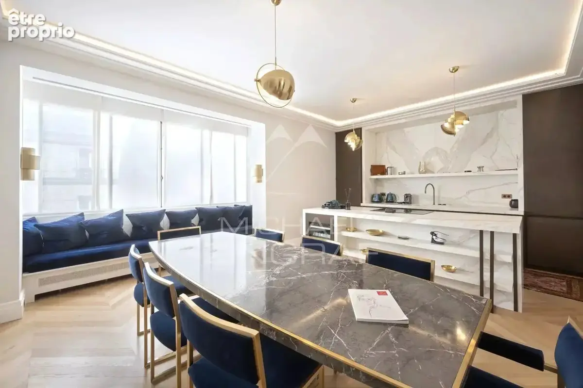 A vendre - Exclusivité - Appartement refait à neuf - 3 Suites - Triangle d'Or - photo 5