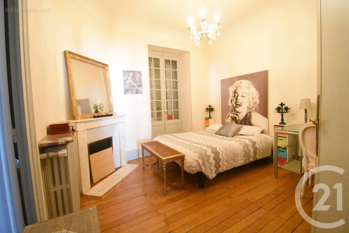 Appartement à VICHY