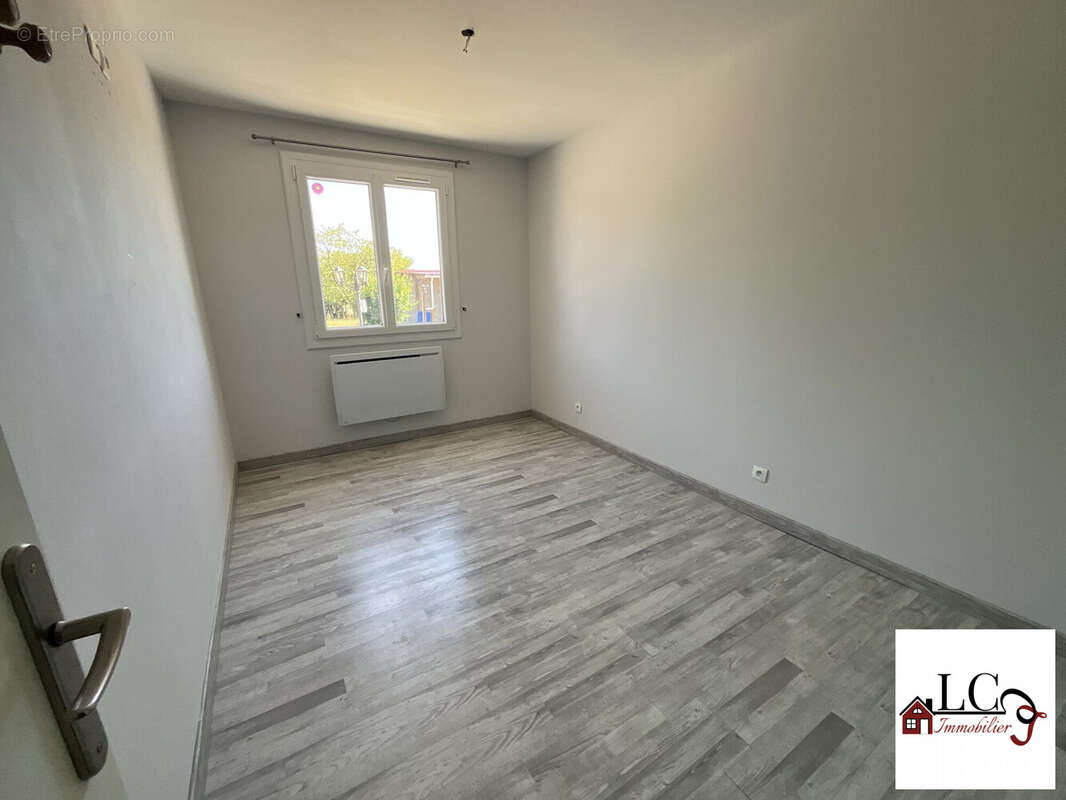 Maison 100 m² à Guerigny  - photo 7
