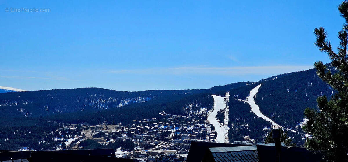 Maison à LES ANGLES