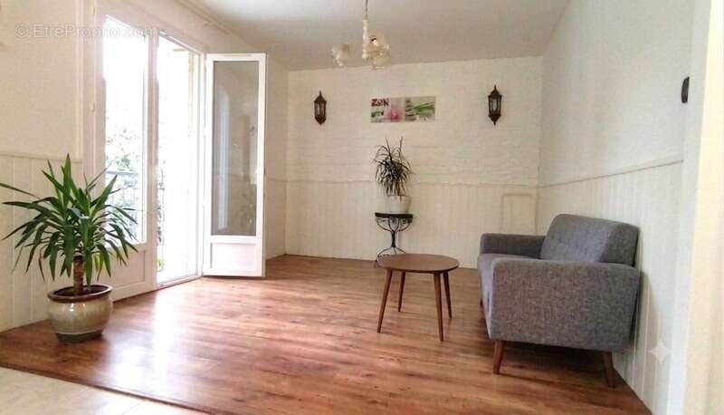 Maison à vendre 8 pièces  (33) - photo 5