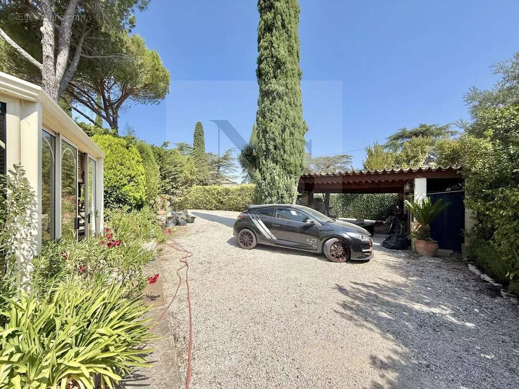 Maison à AIX-EN-PROVENCE