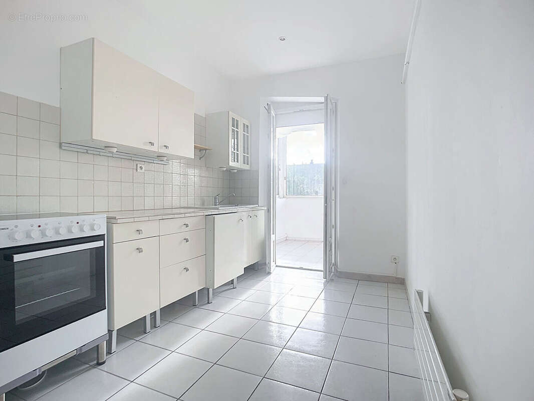 Appartement à MARSEILLE-12E