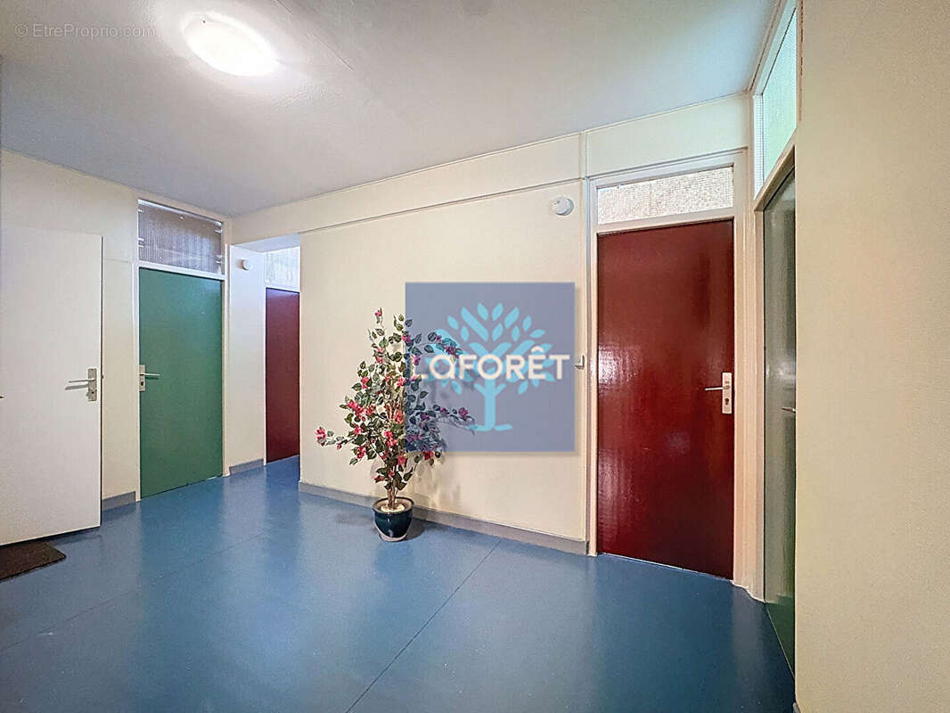 Immeuble de rapport de 250m 2 - photo 11