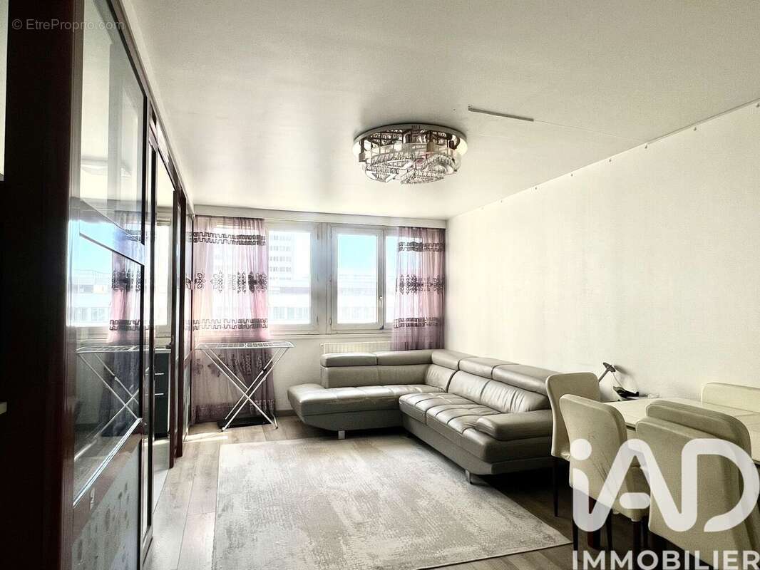 Photo 4 - Appartement à PARIS-13E