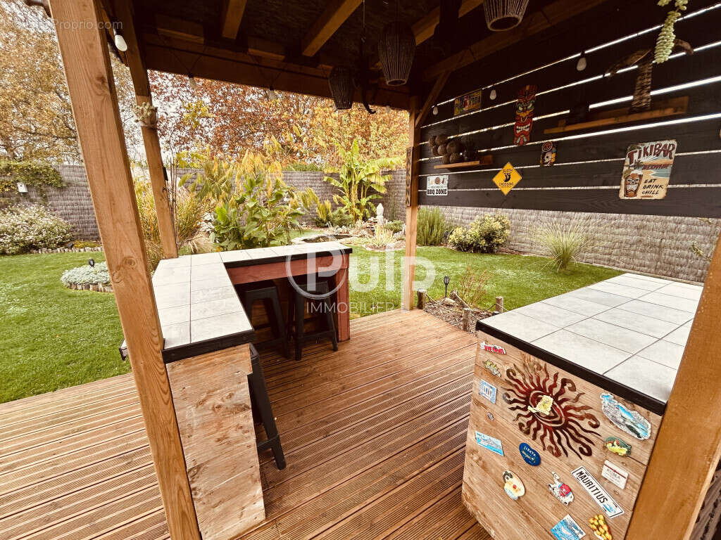 Maison à MONCHECOURT