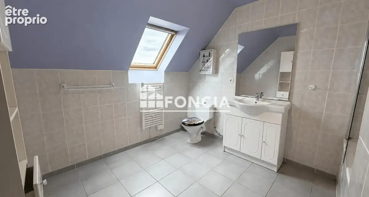 Maison de 94 m² avec jardin et garage - photo 8