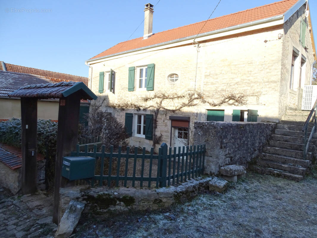Maison à CHATILLON-SUR-SEINE
