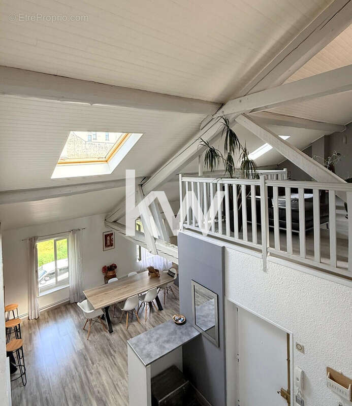 Appartement 182 m² à Saint-Etienne  - photo 5