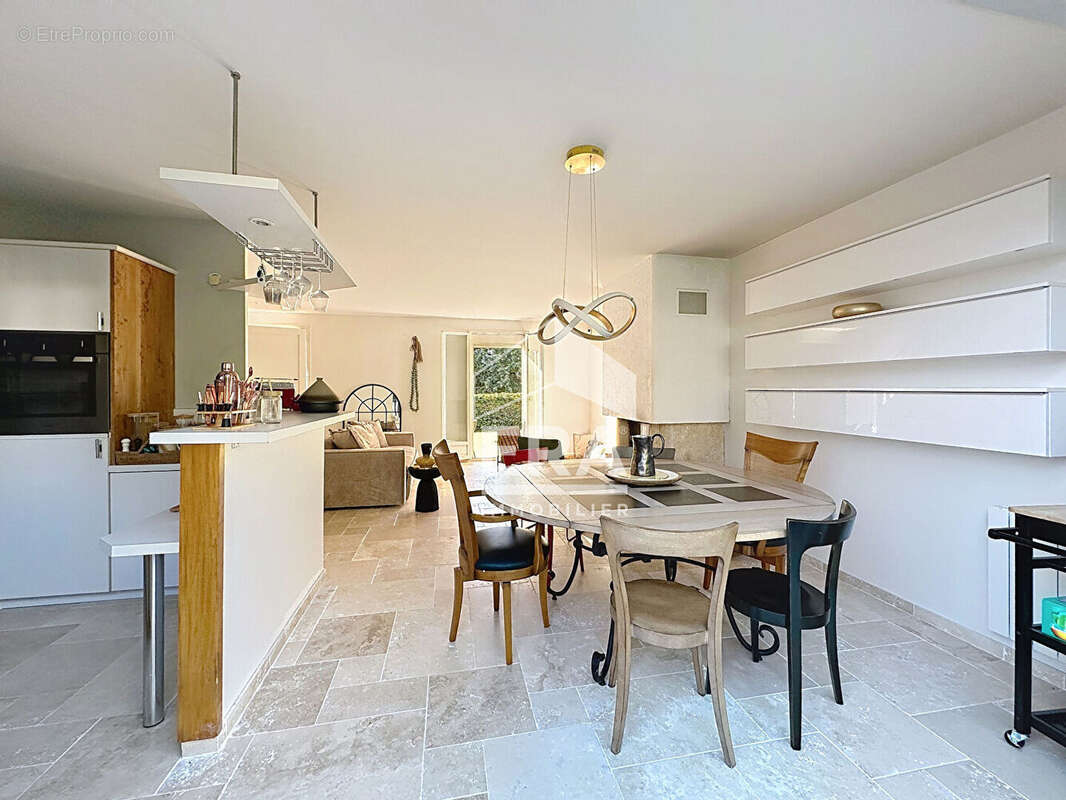 Maison à CONFLANS-SAINTE-HONORINE