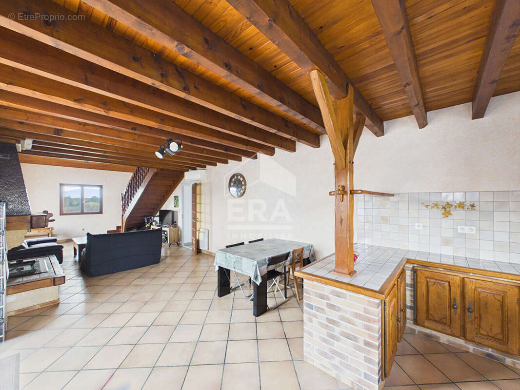 Maison à LA BASTIDE-CLAIRENCE