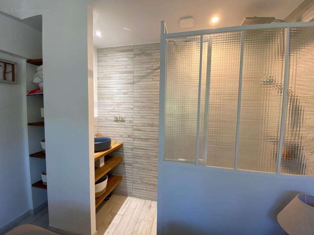 Maison à LES MATHES