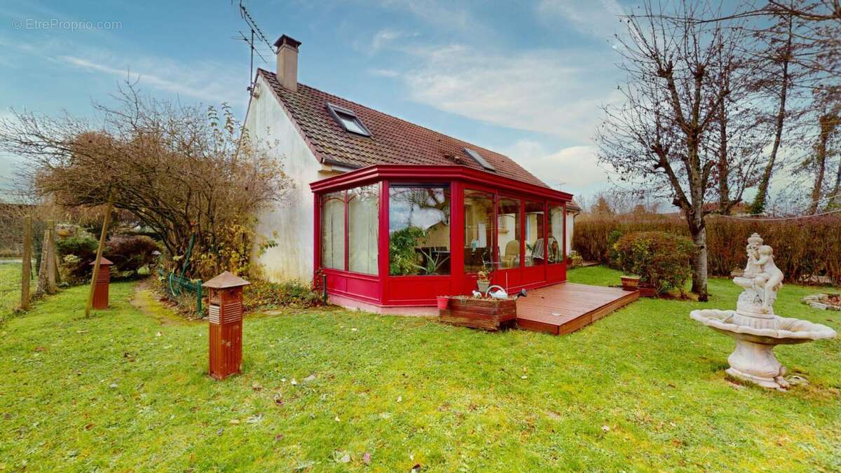 Maison à CHEVRU