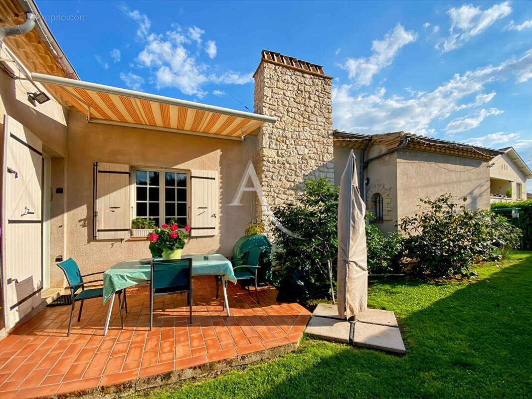 Maison à MONSEMPRON-LIBOS