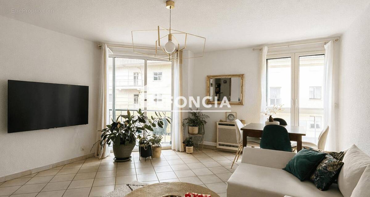 Appartement à NIMES