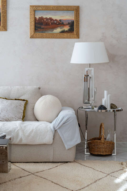 Appartement à MARSEILLE-7E