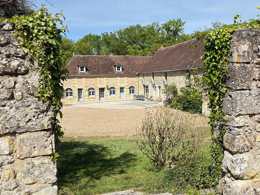 Maison à ROCHECORBON