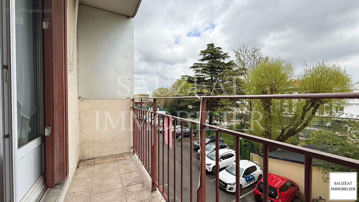 Appartement à BAGNEUX