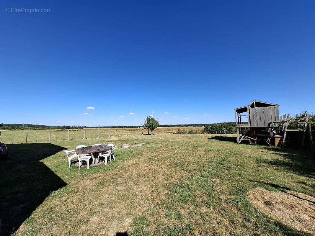 Maison/Pavillon proche LA FERTE VIDAME 9 pièce(s) 137.19 m2 avec terrain 1355m² - photo 17