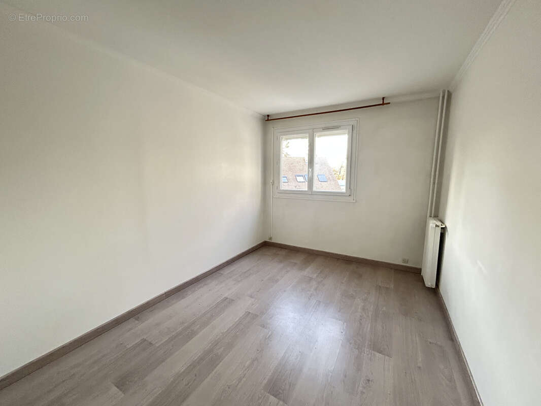 Appartement à VILLEBON-SUR-YVETTE