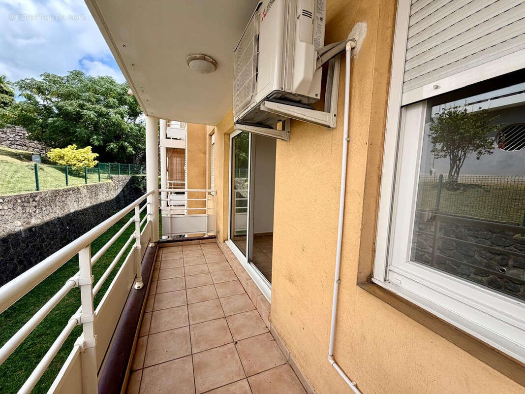 Appartement à SAINT-DENIS