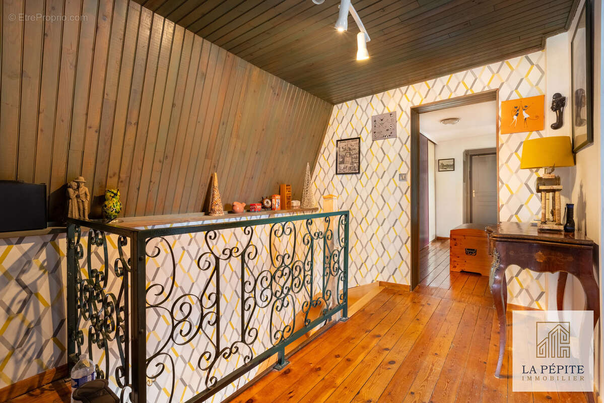 Fressain-longere-3 chambres+1 bureau-garage-jardin-cave - photo 10