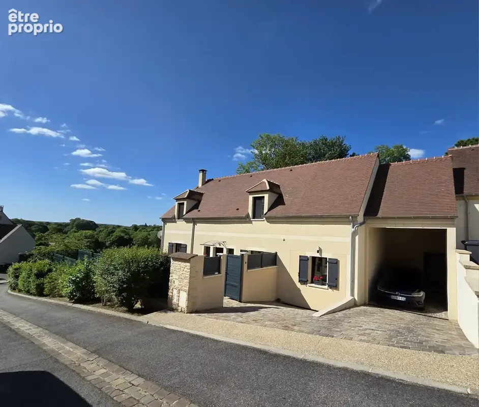 Photo Maison à Vigny au prix de 459 000€